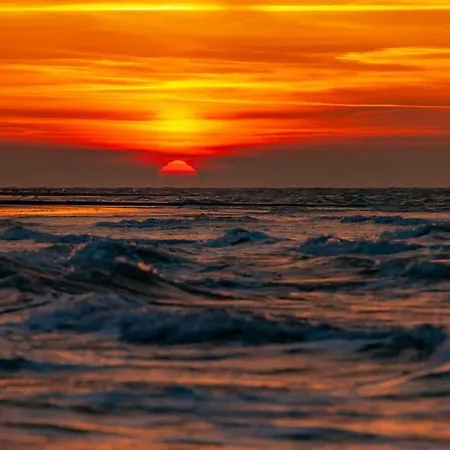 North Modern Retreat *