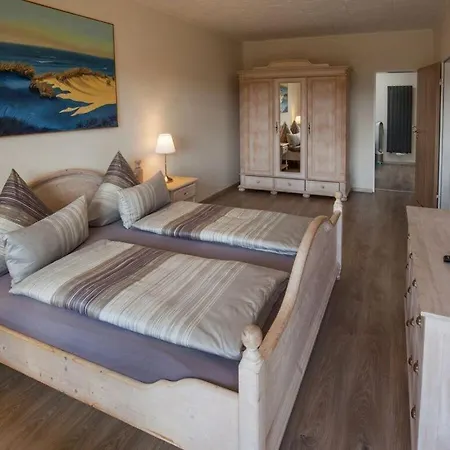 North Modern Retreat